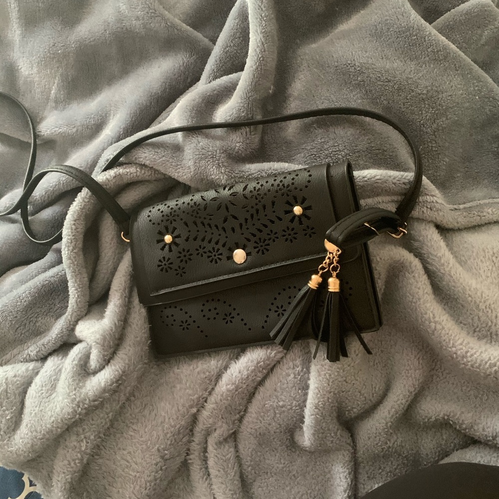 Cute cross body bag NWOT